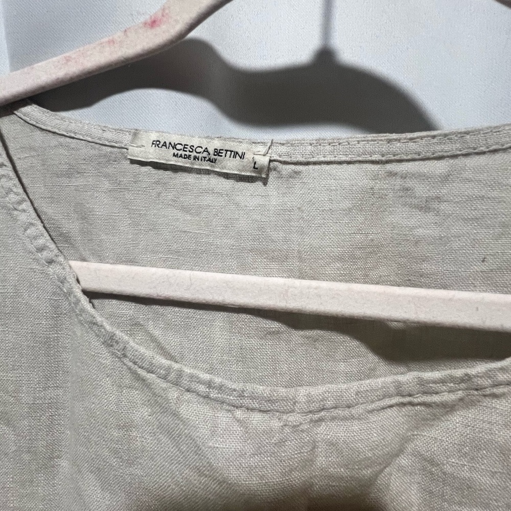 Francesca’s Bettini 100% Linen Beige Top | Relaxed Fit Patch Pocket Blouse - Picture 5 of 5